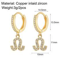 Magic Fish Set de 2 pares de aretes elegantes y de alta gama con letras incrustadas de cubíc zirconia y perla, para mujeres