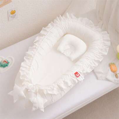 Portable Infant Crib Bedside Crib Foldable Newborn Nest Lying Chair