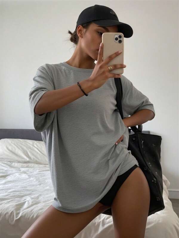 Women's Round Neck Short Sleeve Oversize Fit T-Shirt For Spring/Summer
