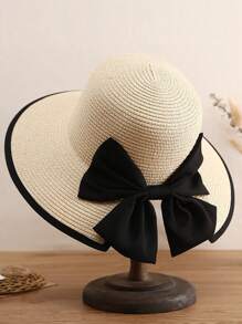 Chapeau de paille pour femmes, grand bord pliable avec nœud papillon, ouverture sur le dessus pour queue de cheval, style unique et chic, mode coréenne pour l'été