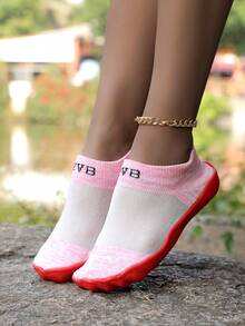 ZVB Couple Water Shoes Suitable For Barefoot Lovers, Soft Sole Women Beach Shoes For Swimming, Diving, Fishing, Outdoor Quick-Dry Summer Sandals, Anti-Slip & Breathable - Bột đỏ - Xem 2