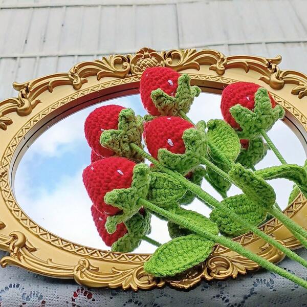 5pcs Hand-Knitted Pom Pom Flower Bouquet | 6cm Fluffy Mini Red Flowers, Gift For Valentine's Day, Birthday, Mother's Day, Home Decor, Creative Woven Floral Art