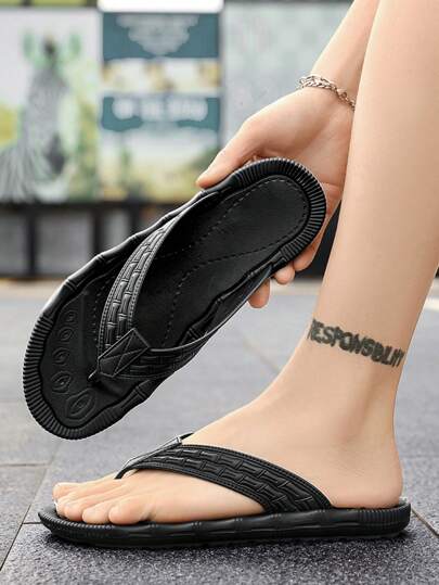 2025 Summer New Men's Flip Flops, Indoor/Outdoor Dual-Use Slippers, Casual Comfortable Non-Slip Beach Sandals