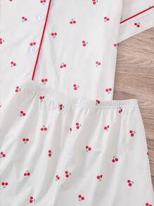 2 piezas Conjunto de pijama de manga corta para niños, nuevo estilo de verano cárdigan abierto con estampado de cerezas abstractas y lindas para niñas ropa de dormir y de estar por casa, adecuado para niñas