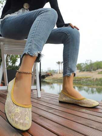 Lace Net Mesh Hollow Out Loafers, Summer Soft Bottom Flats, Round Toe Breathable Ballet Shoes With Chinese Embroidery