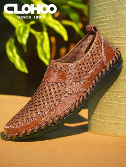  CLOHOO Men's Retro Handmade Breathable Slip-On Rubber Sole Shoes, Comfortable Anti-Slip Durable Walking Shoes Suitable For Men's Outdoor Activities