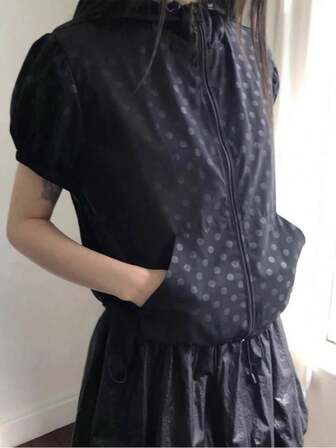 Korean Style Retro Polka Dot Stand Collar Zipper Short Sleeve Sun Protection Top