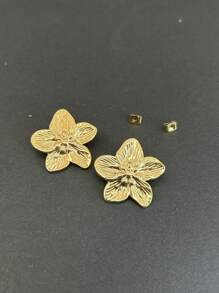 1 par de pendientes retro de flor dorada para mujeres, apropiados para vacaciones, festivales, ceremonias y fiestas