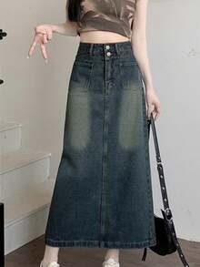 牛仔高腰中长 A 字裙，宽松版型，凸显梨形身材