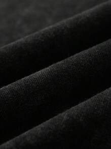 A Black Washed And Stir-Fried Snowflake 230g Cotton T-Shirt, "DAN DA DAN" Red Three-Dimensional Letter Print, Dark Style Y2K Style