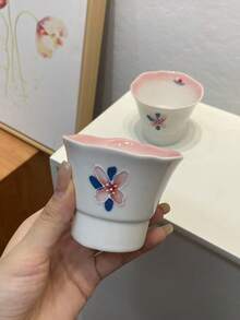 2pcs 130ml Vintage Lily Ceramic Tea Cups, Handpainted Floral Rim Small Tea Cups/Mugs, Suitable For Afternoon Tea, Coffee Cups For Hosting Guests, Home & Restaurant Use - Pink - View 6