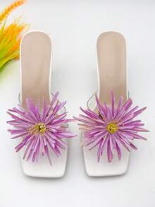 2pcs New Fashion Detachable Chrysanthemum Decor High Quality Ornamental Shoe Clips