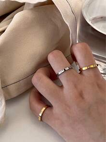1 chiếc nhẫn Cubic Zirconia màu vàng thép không gỉ tối giản, giữ màu tốt, ít gây dị ứng, quà tặng trang sức, thích hợp để xếp chồng và đeo hàng ngày - Cỏ bốn lá - Xem 5