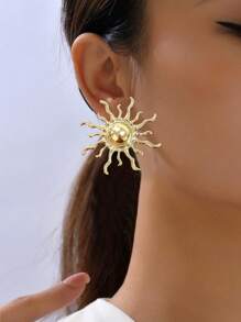 1 Pair Metal Stylish Sunflower Earrings, Elegant Asymmetric Floral Stud Earrings For Women, For Daily, Street, Festival Wear