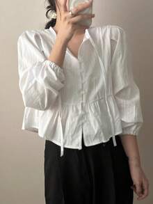 2025 Korea Chic Early Spring French Style Niche Textured Single-Breasted Lace-Up Round Neck Blouse For Women - White - View 4