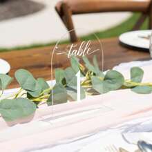 Support de numéro de table en forme d'arche en acrylique, numéro de table de réception de mariage de 10*15 cm avec support et panneau principal, convient pour anniversaire, événement, fête, dîner de mariage, décoration de table. Cadeaux d'anniversaire d'été, fournitures scolaires, décoration de chambre