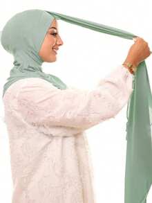 1pc Women Classic Casual Pullover Instant Chiffon Scarf, Solid Color Comfortable Breathable Modal Fabric Neck Warmer, Head Scarf, All-In-One Head Wrap, Suitable For Daily Wear For Dress - Light Green - View 3