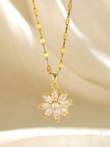 1pc Gold Elegant Fashion Sunflower Snowflake Eight-Petal Flower Man-Made Zirconia Pendant Stainless Steel Necklace For Girls Summer Daily Wear, Summer Holiday Beach Party Dance Travel Decoration Jewelry For Holiday Birthday To Give Her/Him A Beautiful Gift