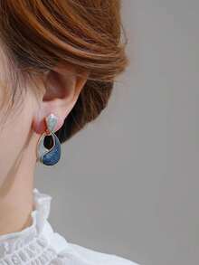 1 Pair Fashionable Minimalist Water Drop Shaped Earrings - Blue - View 2
