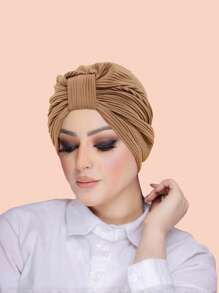 1pc Minimalist Solid Color Beanie Hat, Flattering Design For Daily Use