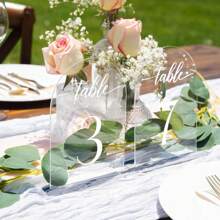 Support de numéro de table en forme d'arche en acrylique, numéro de table de réception de mariage de 10*15 cm avec support et panneau principal, convient pour anniversaire, événement, fête, dîner de mariage, décoration de table. Cadeaux d'anniversaire d'été, fournitures scolaires, décoration de chambre