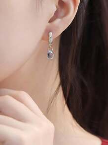1 pieza Pendientes de gota de cristal azul falso con baño de plata, diseño original, joyería elegante y lujosa adecuada para damas, uso diario, vacaciones, fiestas, regalo sorpresa para la novia