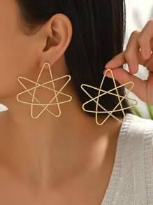 1pair Fashionable Minimalist Hollow Floral Asymmetrical Design Earrings For Women, Suitable For Daily, Vacation, Date, Couple Gift