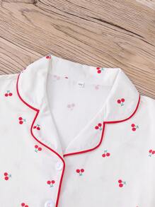 2 piezas Conjunto de pijama de manga corta para niños, nuevo estilo de verano cárdigan abierto con estampado de cerezas abstractas y lindas para niñas ropa de dormir y de estar por casa, adecuado para niñas