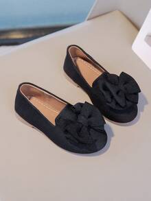 Sepatu Putri Warna Polos untuk Anak Perempuan, Sepatu Anak dengan Dekorasi Pita Besar, Sepatu Datar Modis dan Serbaguna Cocok untuk Musim Semi, Musim Gugur, dan Perjalanan Luar Ruangan - Hitam - View 7