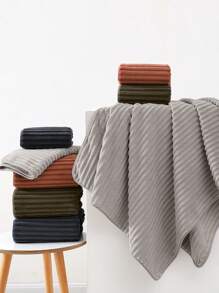 1/3pcs Set - Dark Gray Water Wave Pattern Towels - 3pcs Face Towels/3pcs Bath Towels/1pc Large Bath Towel - Coral Fleece Material - High-End Texture - Skin-Friendly Soft Comfortable - Strong Absorbency And Drying Effect - Suitable For Hotel, Spa, Outdoor, Yoga, Vacation, Camping, Swimming Pool Etc. - All Season - Simple And Useful Bathroom Towel Set Back To School For Beauty Salon Home Bathroom