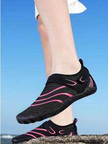 Couple's Outdoor Water Shoes Men's Swimming Diving Water Shoes Anti-Slip Creek Trekking Amphibious Hiking Fitness Climbing Shoes