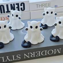 1pc Modern Synthetic 3D Printed Ghost Key Holder - Halloween Ghost Pendant, Powered Without Electricity, Holiday Gift