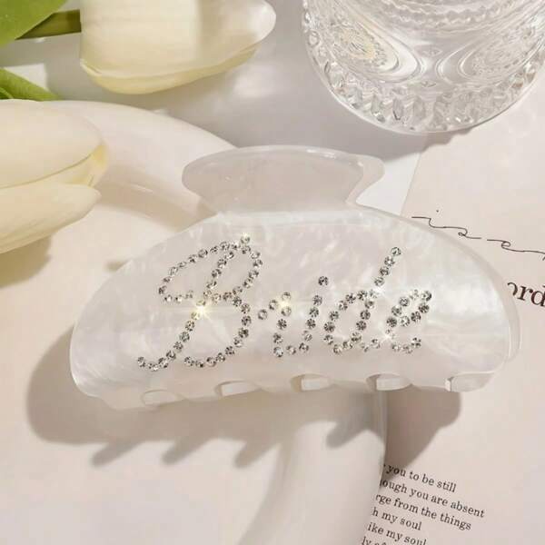 "Bride" Crystal Hair Claw Clip (1-Pack) – Chic Medium Hair Clip For Weddings, Bridal Showers, Bachelorette Parties, Engagement Celebrations, And Everyday Bridal Style