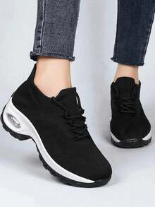 Women's Walking Shoes.WOMEN'S VERSATILITY VENTILATED SOFT-SOLED SPORTSWEAR - Black and White - View 4