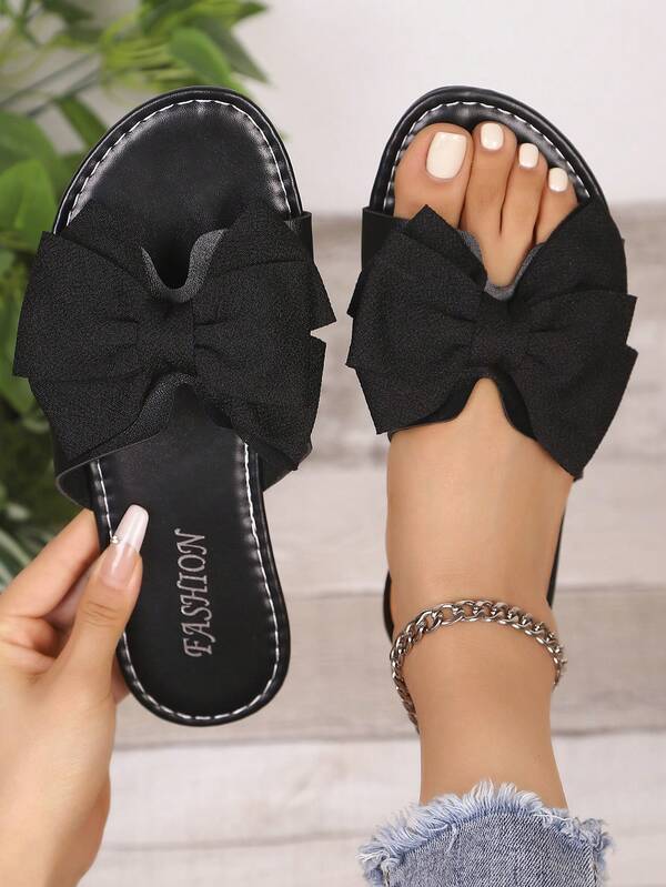 Wide Fit Women Plus Size Oversized Bow Flower Anti-Slip Flat Round Toe Leather Sandals, Brown, Suitable For Home, Gathering, Vacation, Spring/Summer