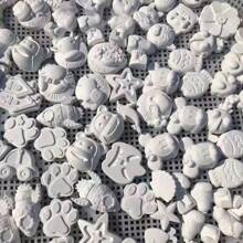 4 Stücke/Set DIY Kreative Gips Handwerk Set, künstlerisches Handwerk Geschenk, mehrere niedliche Puppen Figuren für spezielles DIY, Malen, Ausmalen und Kritzeln, ideale Party Geschenke und Kunstunterricht, angenehme kleine Geschenke