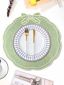 1/2/4 peças de jogos americanos de tecido com laço festivo, adequados para decoração de mesa de festa de casamento, jogos americanos com estampa dourada de PVC, tapetes para máquina de café, almofadas de isolamento térmico antiderrapantes para festa de casamento, celebrações de feriados, piqueniques, banquetes de aniversário