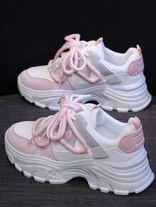2025新款春秋时尚厚底休闲运动鞋，内增高隐形坡跟，百搭，适合娇小女性 - 粉色 - 查看 1