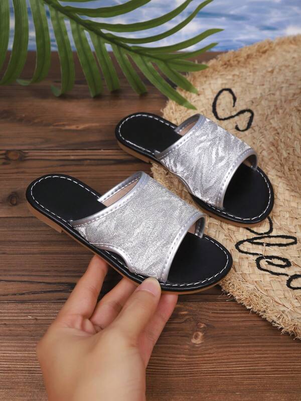 2025 neue Mode, bequeme, flache, offene Zehensandalen für den Sommer, lässiges, einzigartiges Design für Mädchen/Frauen Slip-Ons