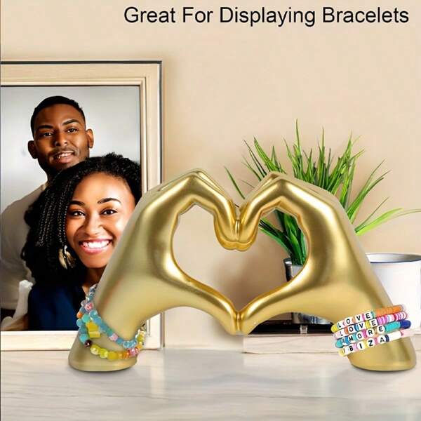 1pc Gesture Decoration, Heart Hand Statue Room Decoration, Love Finger Sculpture Wedding Decoration For Shelf Coffee Table Office Bedroom TV Cabinet Bookshelf Small Ornament Home Decoration