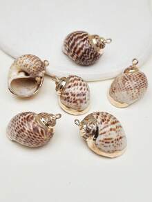 Set de 3 colgantes de concha, caracola y almeja natural de estilo bohemio para vacaciones en la playa - Accesorio decorativo y para hacer joyas DIY adecuado para collares, aretes, pulseras, tobillos, encantos de bolsos y llaveros