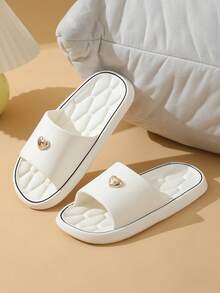 Damskie letnie płaskie klapki z paskiem na co dzień, sandały plażowe z wzorem serca, do użytku wewnątrz i na zewnątrz, oddychające, lekkie, z pianki EVA