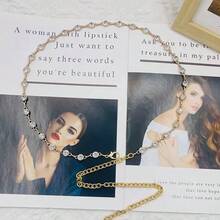 A Summer Metallic Belt With A Diamond - Studded Circle - Gold - View 3