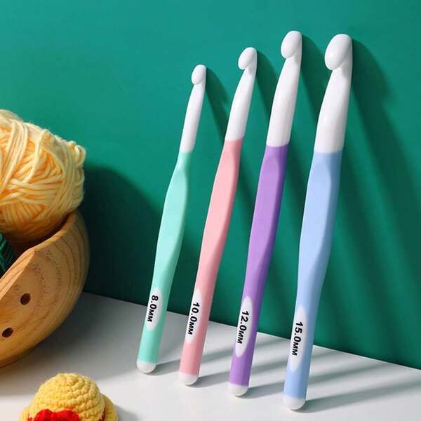 4 قطع من أطقم أخشاب الشفط والقابض من ال- TPR مقاس 8.0-15.0 مم مجموعة من كروشيات الخياطة