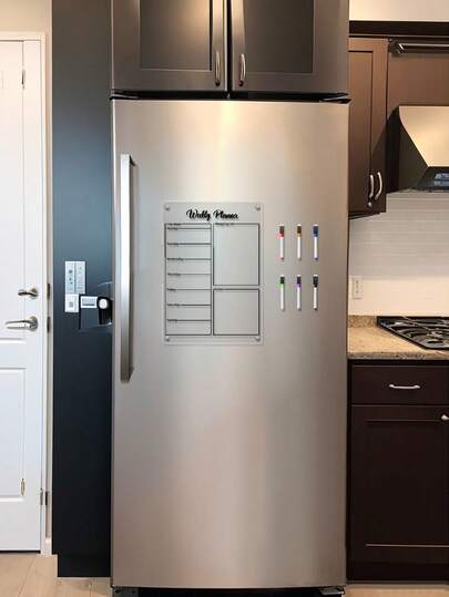 1 set magnetisk transparent akryl veckokalender whiteboardtavla, raderbar magnetisk kylskåpsklistermärke (inkluderar 6 whiteboardpennor i slumpmässig färg)