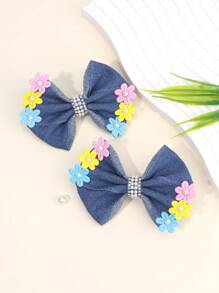 2 Stücke blaue Jeans Haarbögen für Frauen und Mädchen, bunte Haarbögen mit Kunstperlenblume, Haarstyling-Clips, süßer Blumendekoration, Denim-Haarbögen, Lässig-Bögen, Barettes, Urlaubsoutfits, Haarspangen, Frauenhaarschmuck, Klemmclips