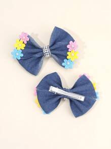 2 Stücke blaue Jeans Haarbögen für Frauen und Mädchen, bunte Haarbögen mit Kunstperlenblume, Haarstyling-Clips, süßer Blumendekoration, Denim-Haarbögen, Lässig-Bögen, Barettes, Urlaubsoutfits, Haarspangen, Frauenhaarschmuck, Klemmclips