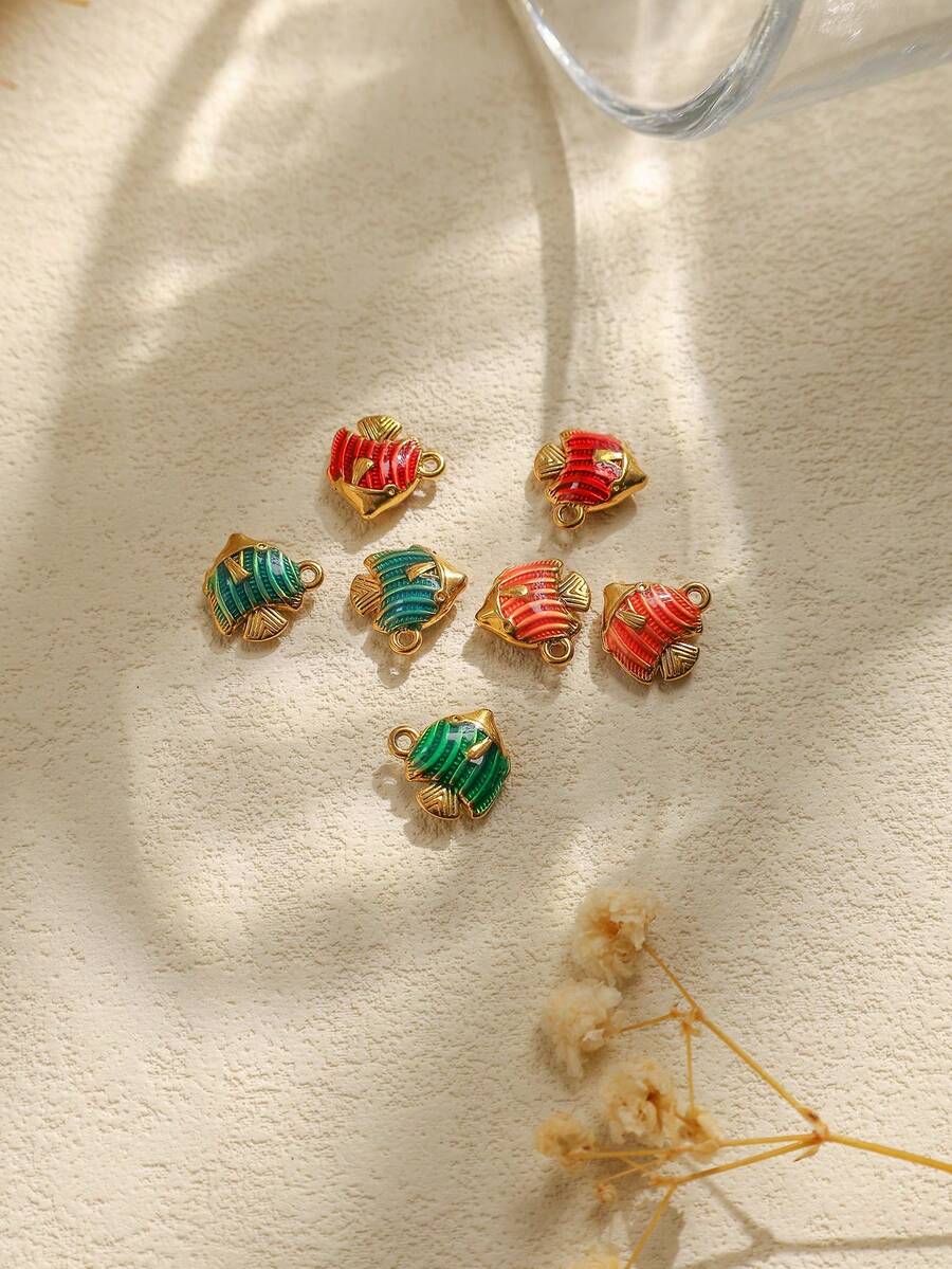 3pcs/Pack 304 Stainless Steel Cute Ocean Style Fish Shape DIY Jewelry Pendant - Oil Dripping Fish Accessories - View 1