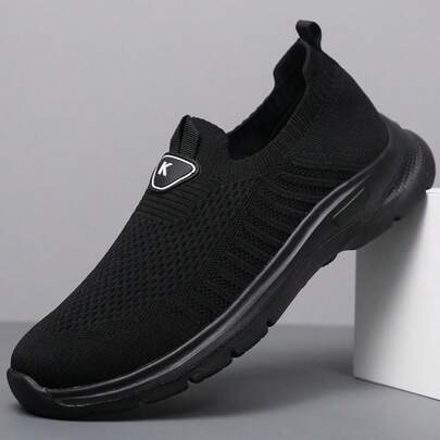 老年人防滑软底休闲鞋，户外步行轻便透气运动鞋