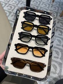1pc/2pcs/3pcs Women Rivet Decor Square Shaped Sunglasses, Retro Minimalist Metal Hinge Sunglasses For Travel, Party, Daily Use Fashionable Shade Elegant Outfit Family Outings Travel Vacation Holiday